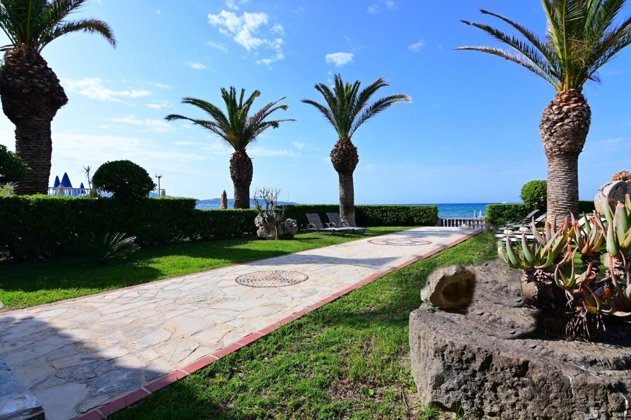 Nadia'S Studios & Apartments In Argasi, Sea-View Bagian luar foto