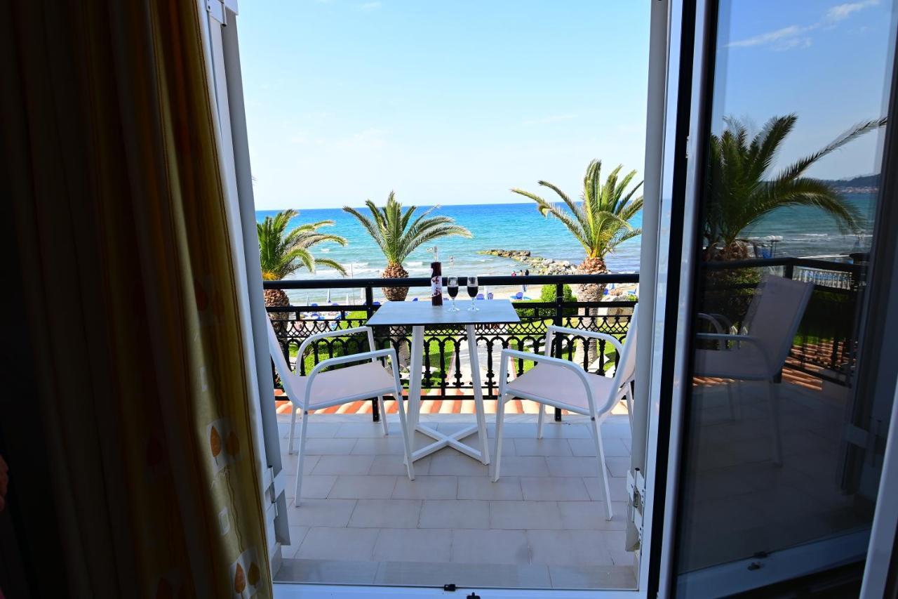 Nadia'S Studios & Apartments In Argasi, Sea-View Bagian luar foto