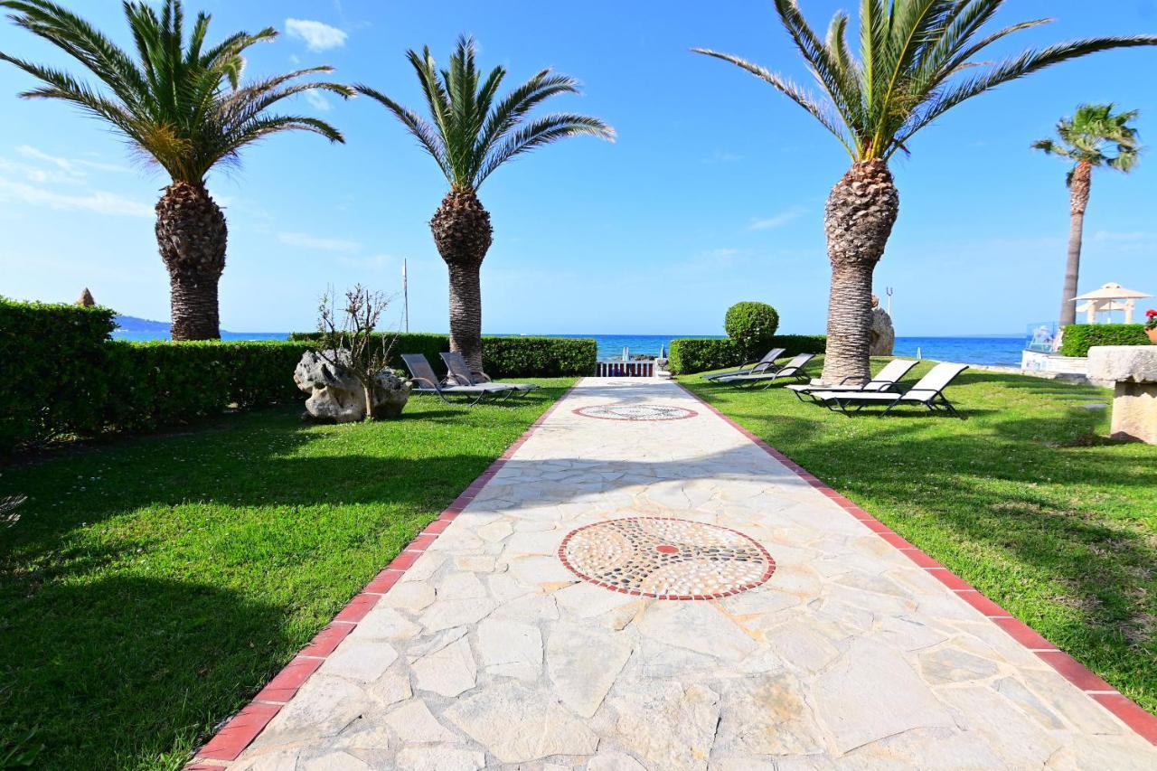 Nadia'S Studios & Apartments In Argasi, Sea-View Bagian luar foto