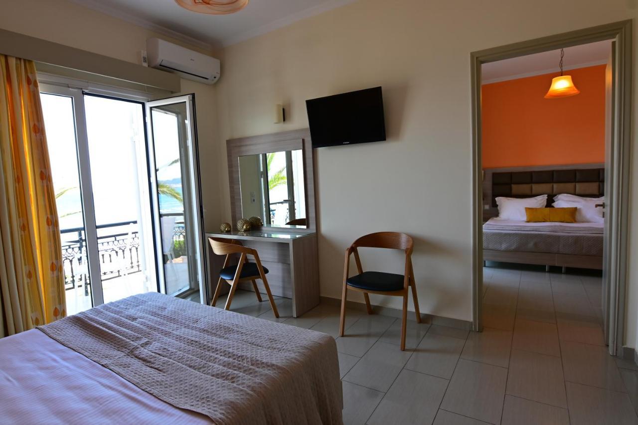 Nadia'S Studios & Apartments In Argasi, Sea-View Bagian luar foto