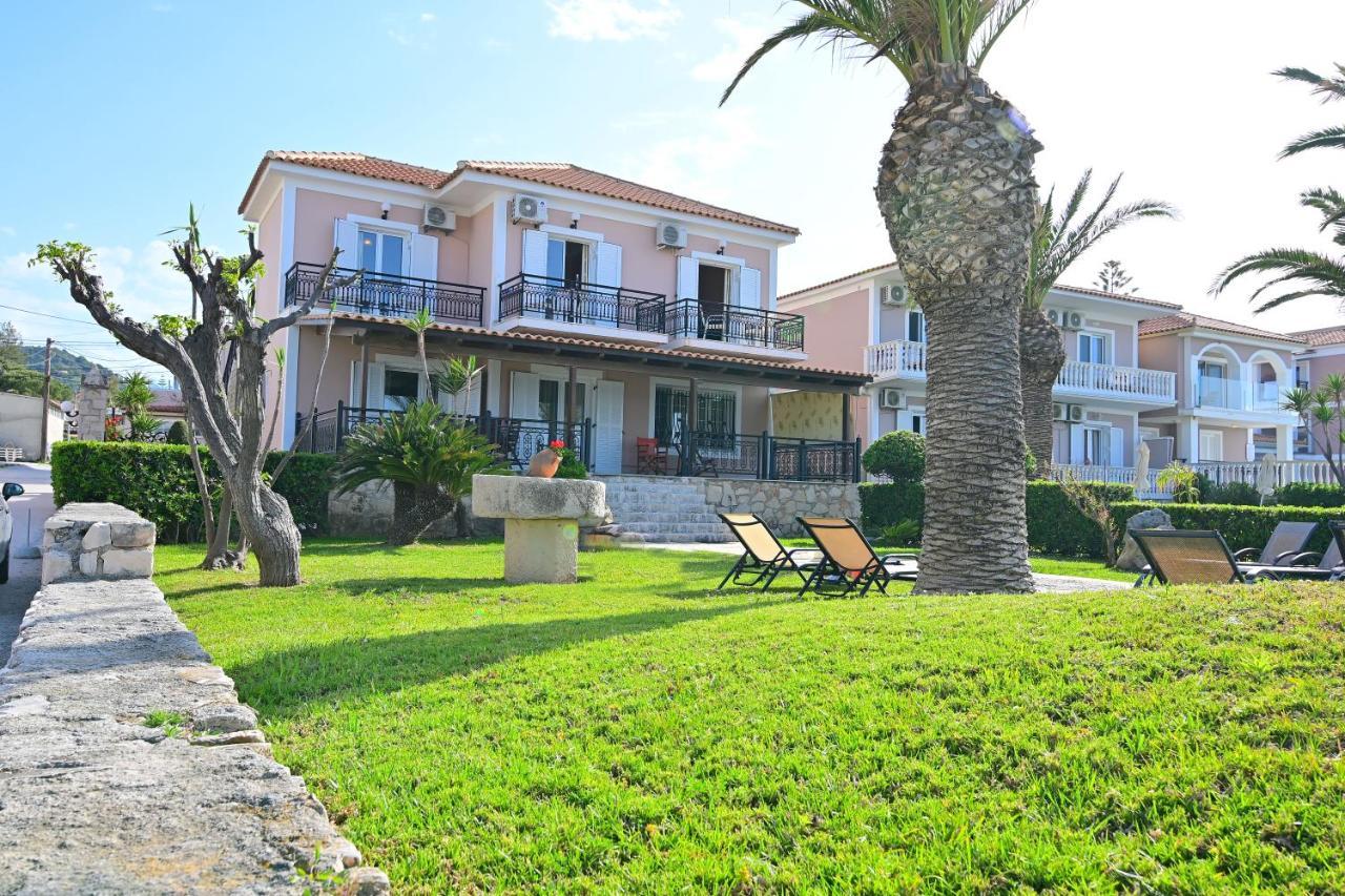Nadia'S Studios & Apartments In Argasi, Sea-View Bagian luar foto